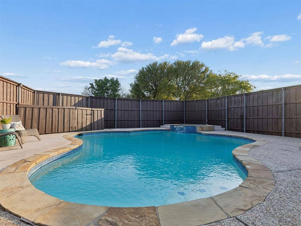 1008 E Grubb Drive, Mesquite, TX 75149 1008 E Grubb Drive, Mesquite, TX 75149