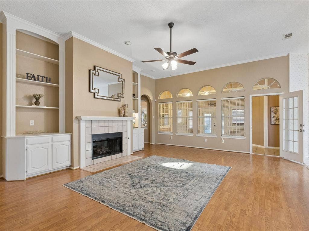 1008 E Grubb Drive, Mesquite, TX 75149 1008 E Grubb Drive, Mesquite, TX 75149