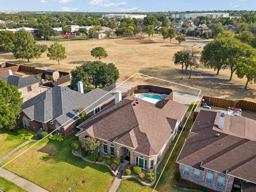 1008 E Grubb Drive, Mesquite, TX 75149 1008 E Grubb Drive, Mesquite, TX 75149