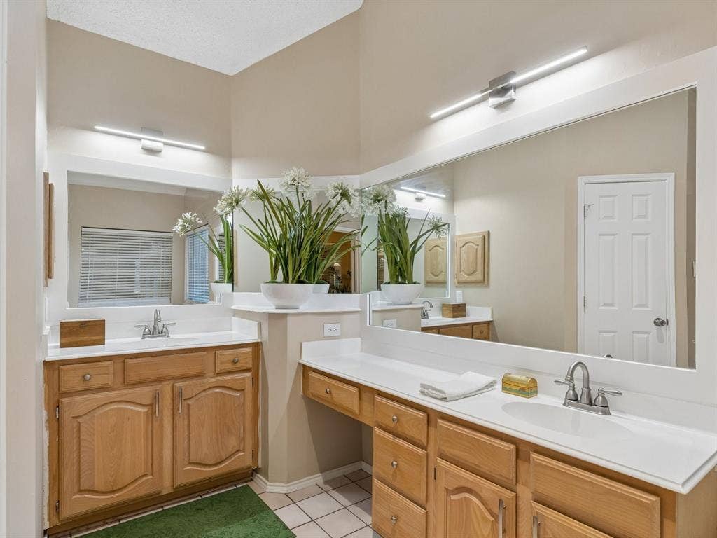 1008 E Grubb Drive, Mesquite, TX 75149 1008 E Grubb Drive, Mesquite, TX 75149