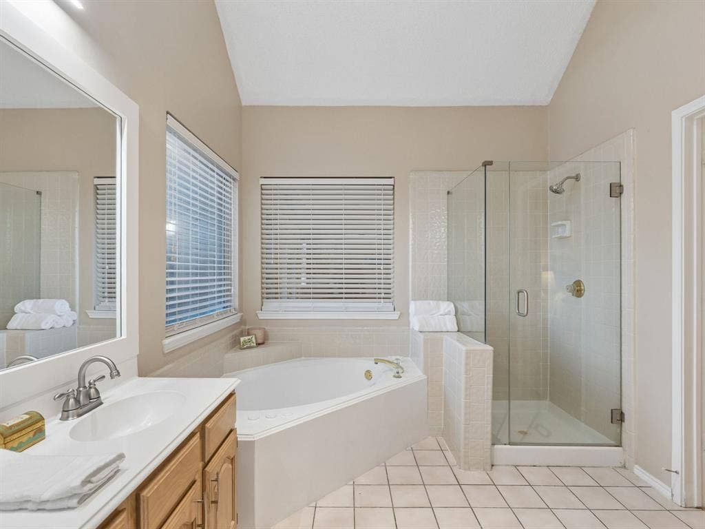 1008 E Grubb Drive, Mesquite, TX 75149 1008 E Grubb Drive, Mesquite, TX 75149