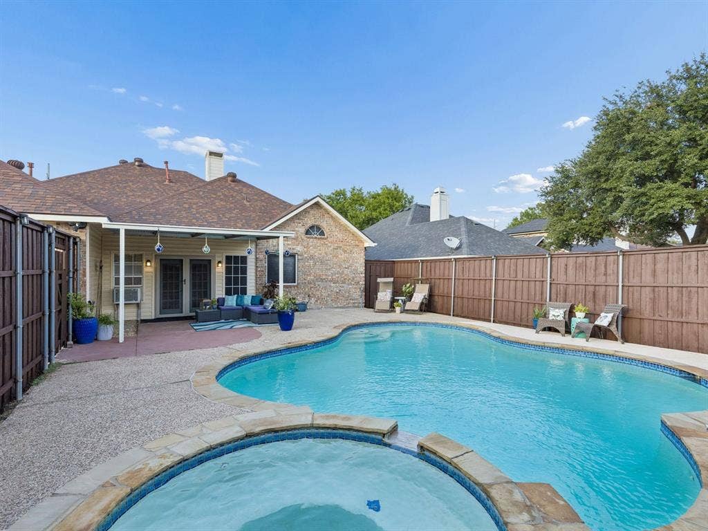 1008 E Grubb Drive, Mesquite, TX 75149 1008 E Grubb Drive, Mesquite, TX 75149