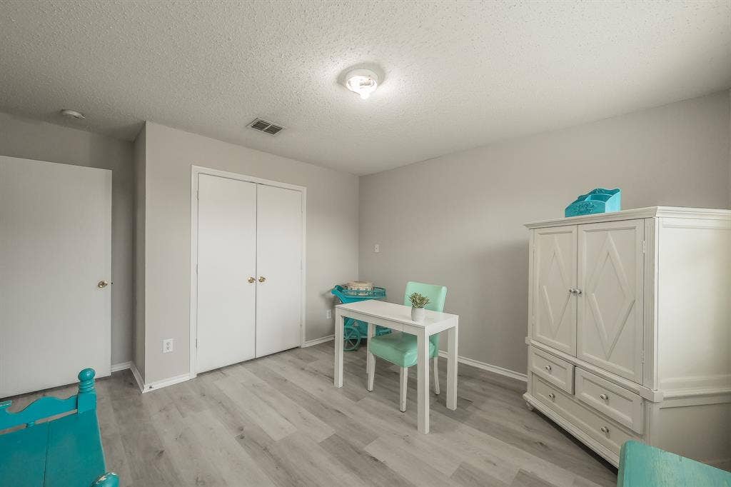 1016 Stone Chapel Way, Fort Worth, TX 76179