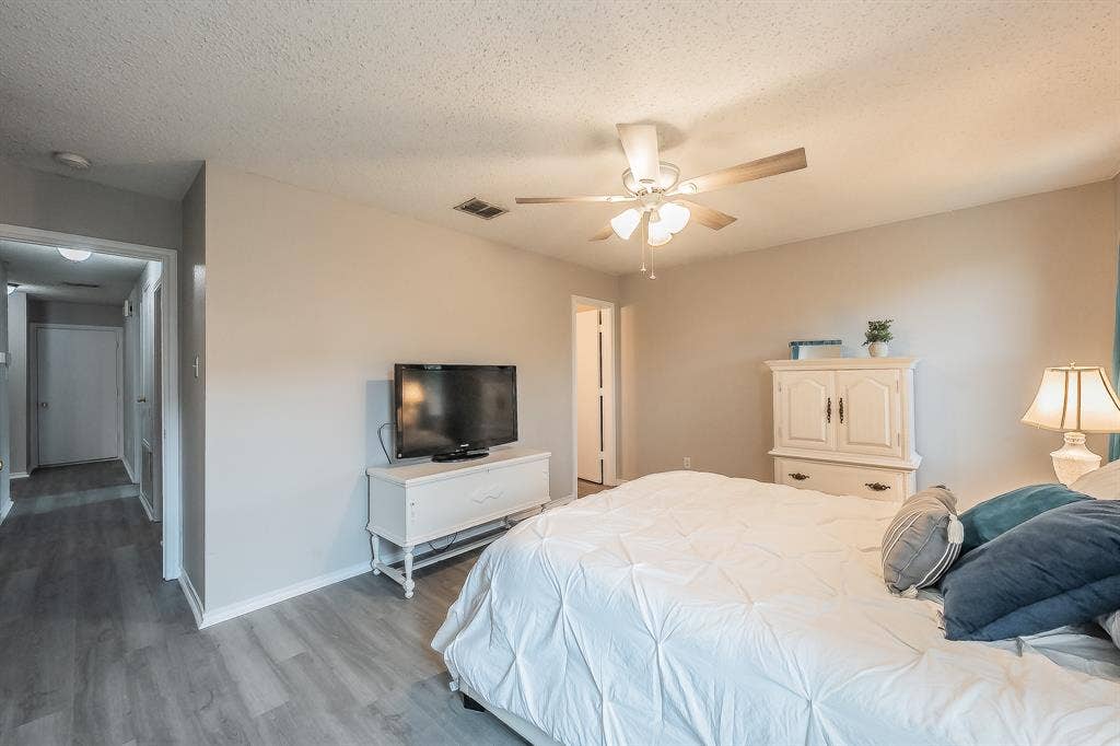 1016 Stone Chapel Way, Fort Worth, TX 76179
