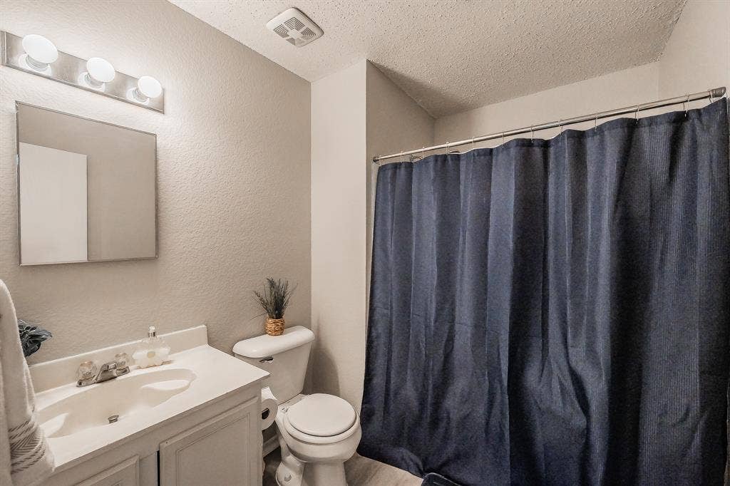 1016 Stone Chapel Way, Fort Worth, TX 76179