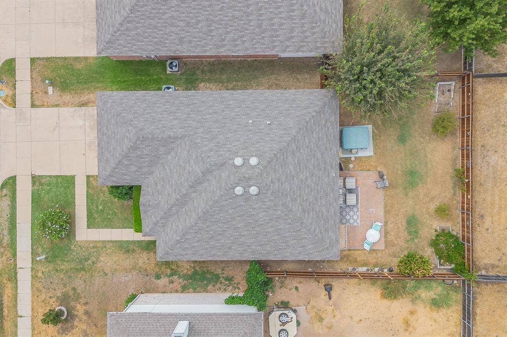 1016 Stone Chapel Way, Fort Worth, TX 76179
