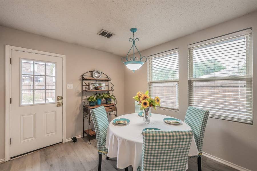 Property photo for 1016 Stone Chapel Way, Fort Worth, TX
