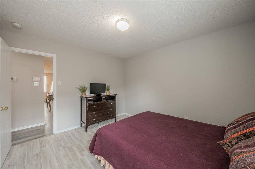 1016 Stone Chapel Way, Fort Worth, TX 76179
