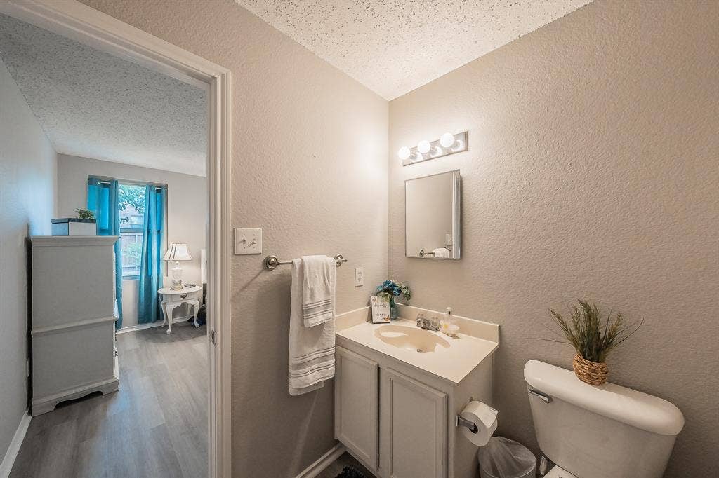 1016 Stone Chapel Way, Fort Worth, TX 76179