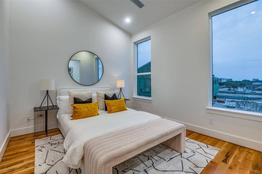4109 N Reserve Lane, Addison, TX 75001 3rd Floor Guest Bed