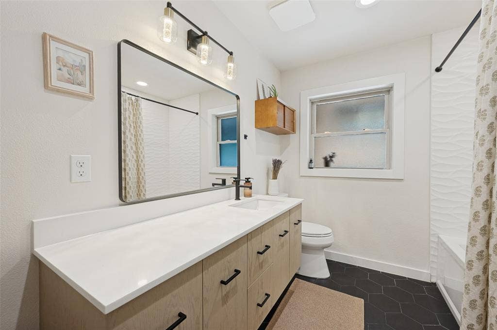 9922 Kilarney Drive, Dallas, TX 75218 9922 Kilarney Drive, Dallas, TX 75218