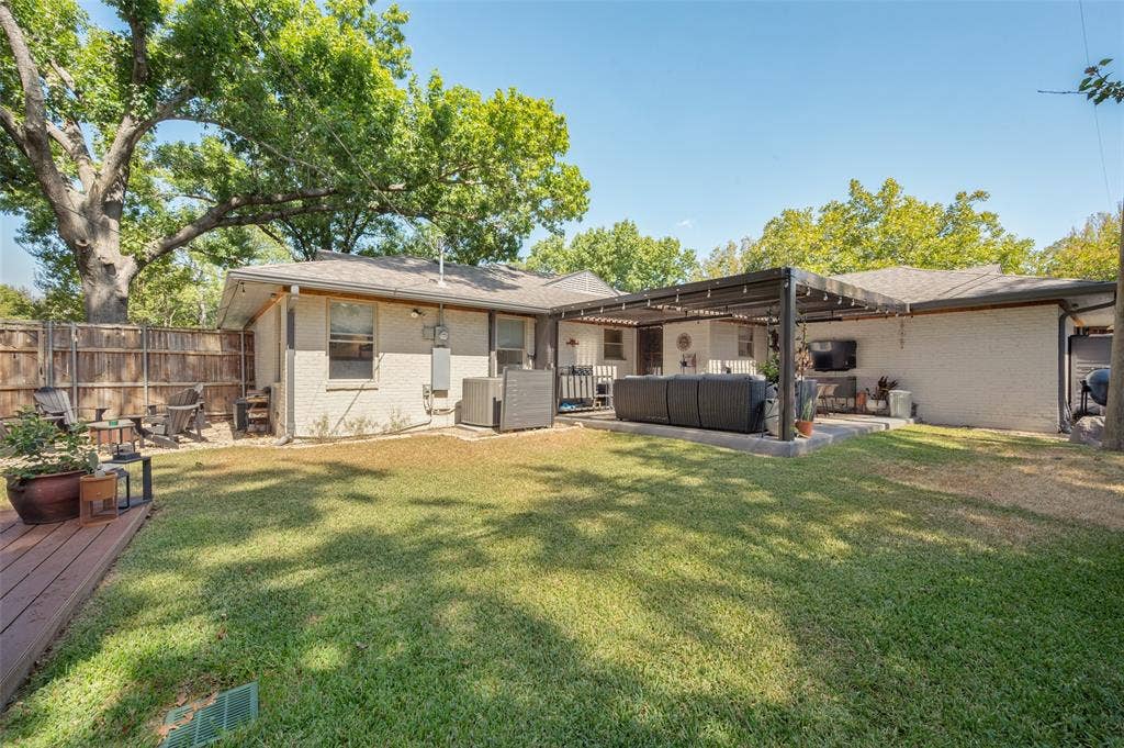 9922 Kilarney Drive, Dallas, TX 75218 9922 Kilarney Drive, Dallas, TX 75218