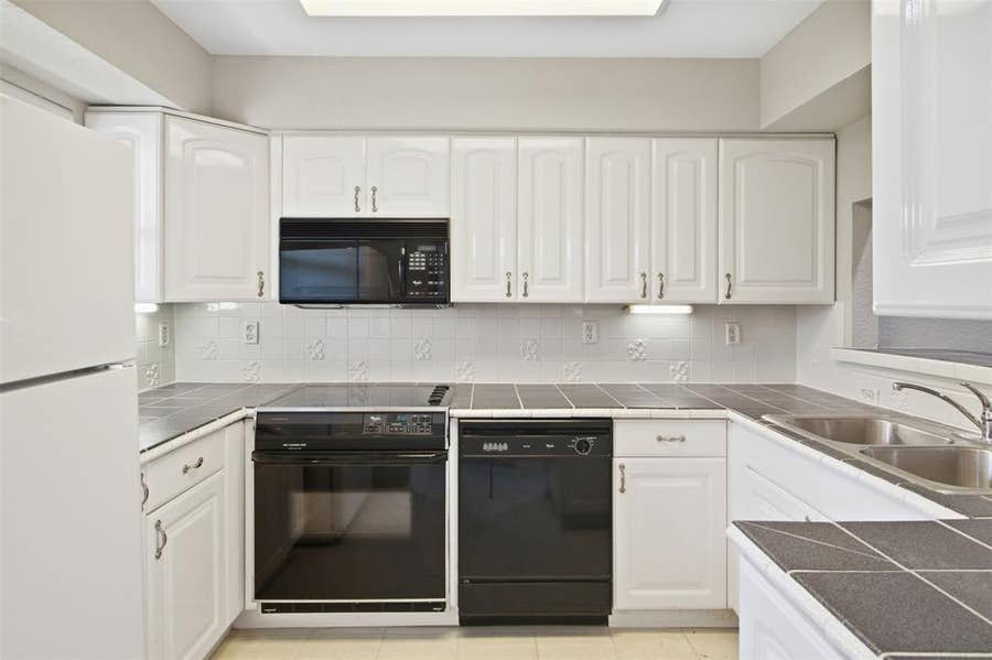 Property photo for 2732 Copper Creek Drive, #202, Arlington, TX