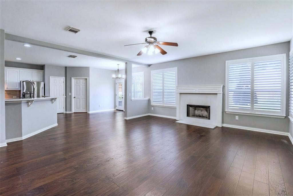 18747 Gibbons Drive, Dallas, TX 75287 18747 Gibbons Drive, Dallas, TX 75287