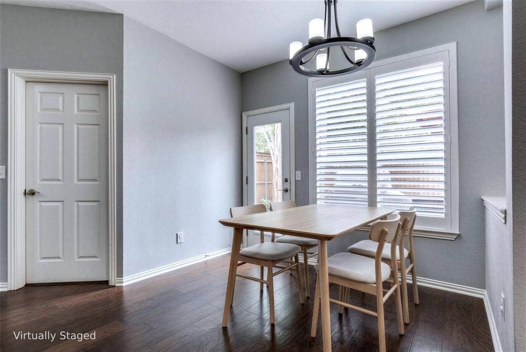 18747 Gibbons Drive, Dallas, TX 75287 18747 Gibbons Drive, Dallas, TX 75287