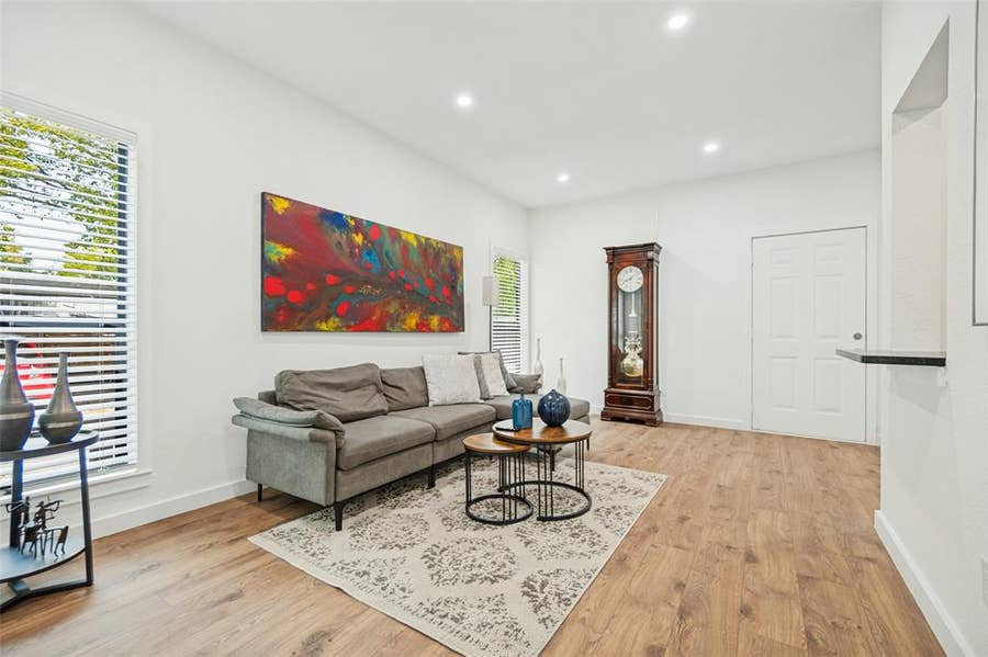 Property photo for 5620 Live Oak Street, #106, Dallas, TX