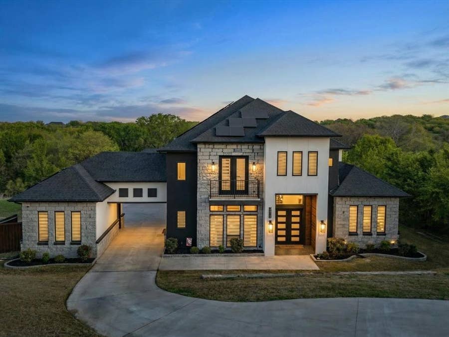 Property photo for 2829 Plume Court, Cedar Hill, TX