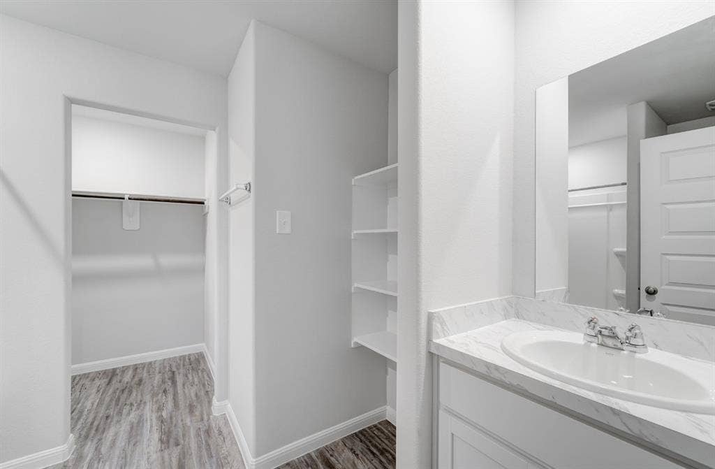 404 Cactus Court, Granbury, TX 76048 404 Cactus Court, Granbury, TX 76048