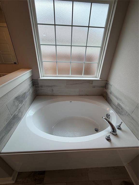4220 Centerfire Road, Waco, TX 76705 4220 Centerfire Road, Waco, TX 76705