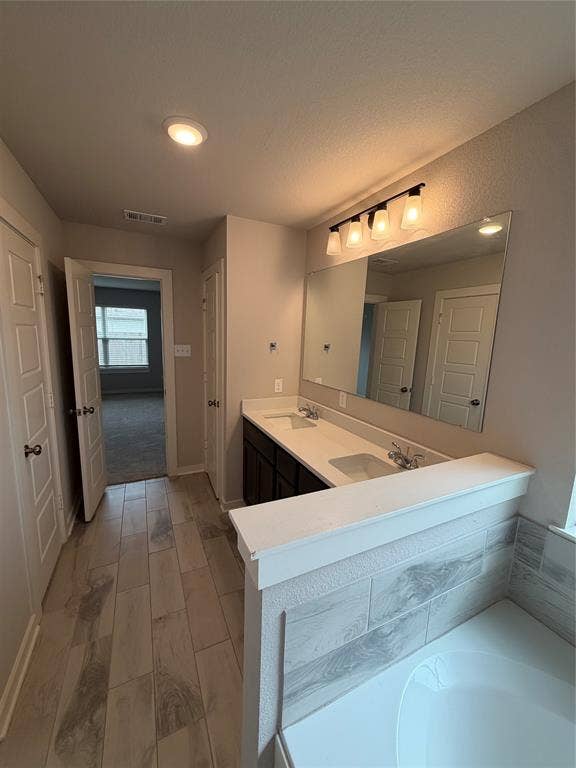 4220 Centerfire Road, Waco, TX 76705 4220 Centerfire Road, Waco, TX 76705