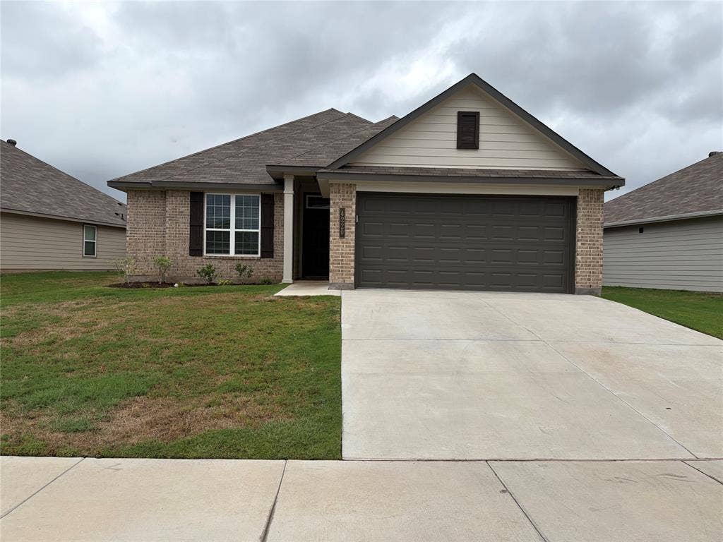 4220 Centerfire Road, Waco, TX 76705 4220 Centerfire Road, Waco, TX 76705