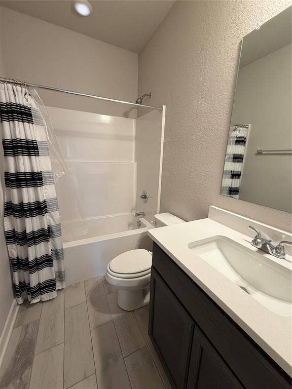 4220 Centerfire Road, Waco, TX 76705 4220 Centerfire Road, Waco, TX 76705