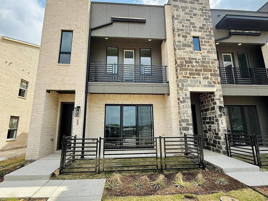 Property photo for 1225 Doris May Drive, Allen, TX