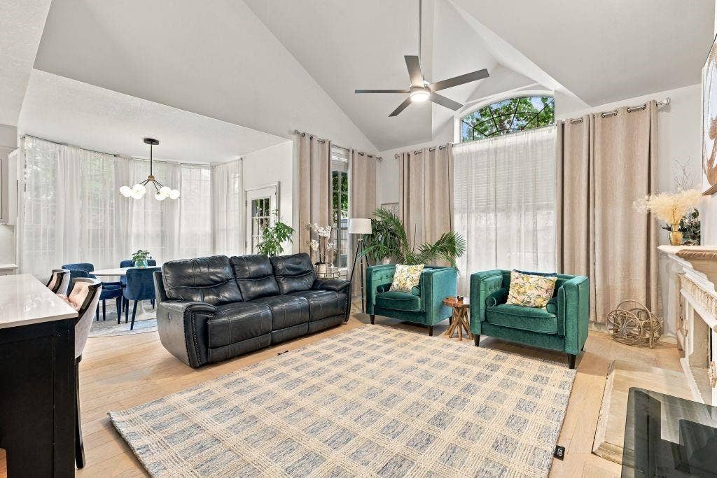 7420 Casper Drive, Plano, TX 75025 7420 Casper Drive, Plano, TX 75025