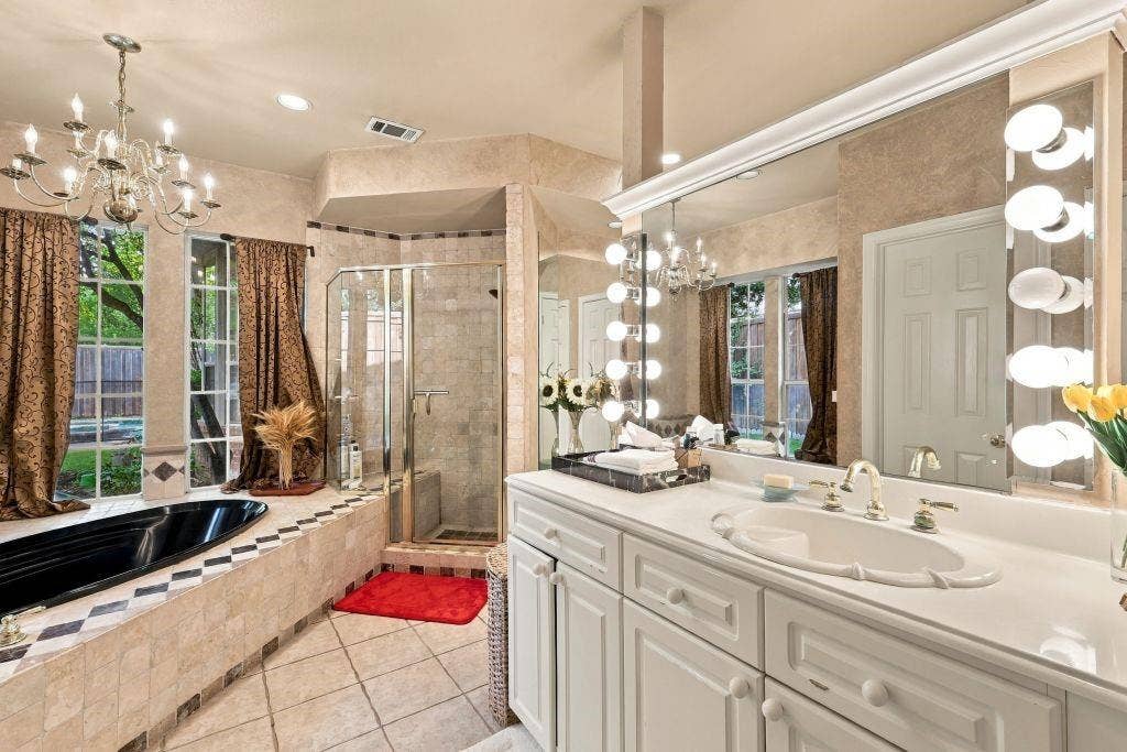 7420 Casper Drive, Plano, TX 75025 7420 Casper Drive, Plano, TX 75025