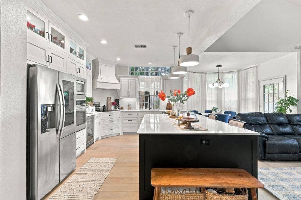 7420 Casper Drive, Plano, TX 75025 7420 Casper Drive, Plano, TX 75025