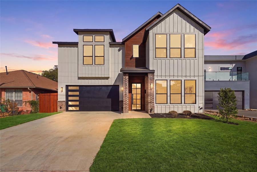 Property photo for 3424 Navaro Street, Dallas, TX