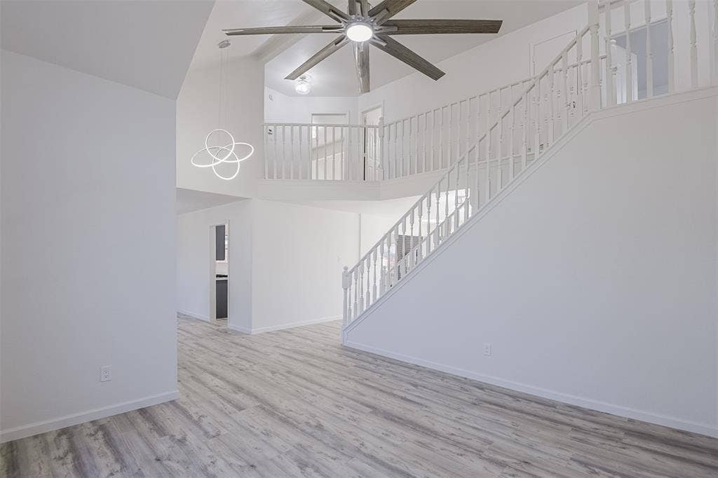5914 Beacon Drive, Rowlett, TX 75089 5914 Beacon Drive, Rowlett, TX 75089