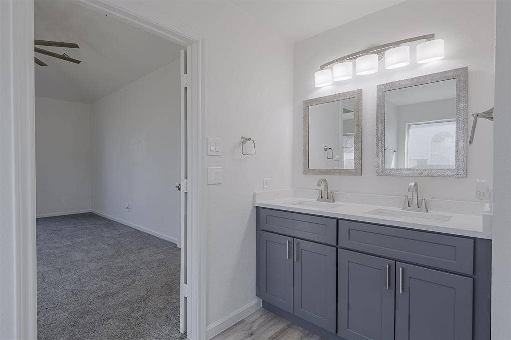 5914 Beacon Drive, Rowlett, TX 75089 5914 Beacon Drive, Rowlett, TX 75089