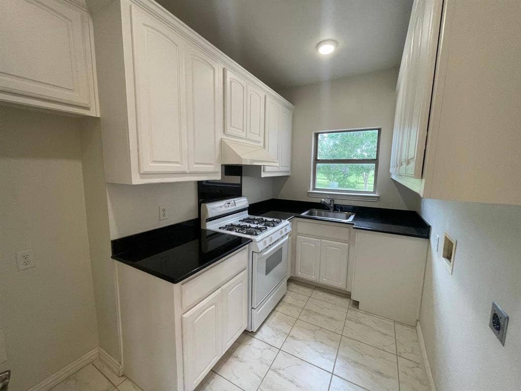 1294 Boyce Road, Waxahachie, TX 75165 1294 Boyce Road, Waxahachie, TX 75165