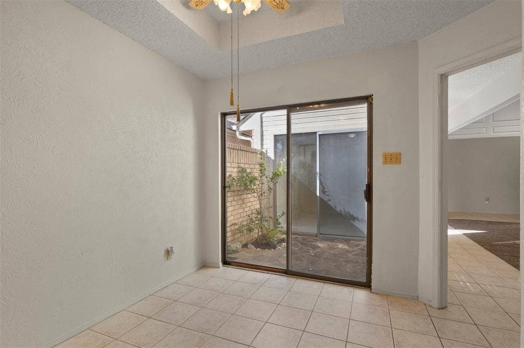 2108 Woodway Drive, Arlington, TX 76017 2108 Woodway Drive, Arlington, TX 76017