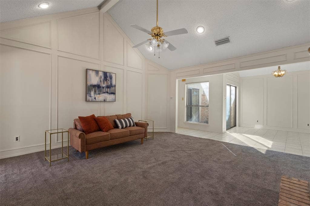 2108 Woodway Drive, Arlington, TX 76017 2108 Woodway Drive, Arlington, TX 76017