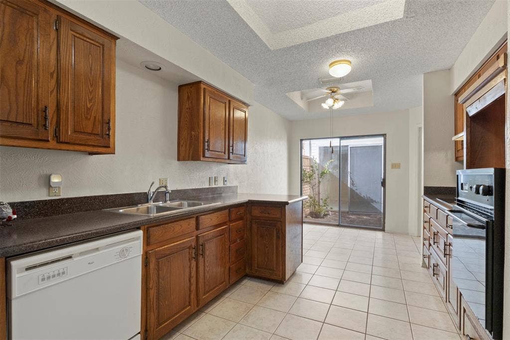 2108 Woodway Drive, Arlington, TX 76017 2108 Woodway Drive, Arlington, TX 76017