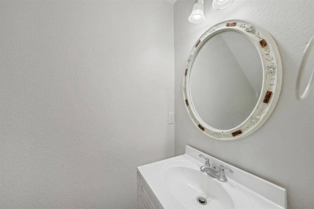 11287 Pear Ridge Drive, Frisco, TX 75035 11287 Pear Ridge Drive, Frisco, TX 75035