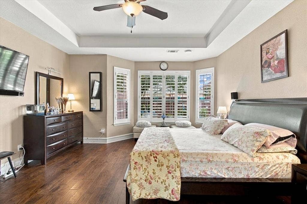 9205 Cedardale Drive, Plano, TX 75025 9205 Cedardale Drive, Plano, TX 75025