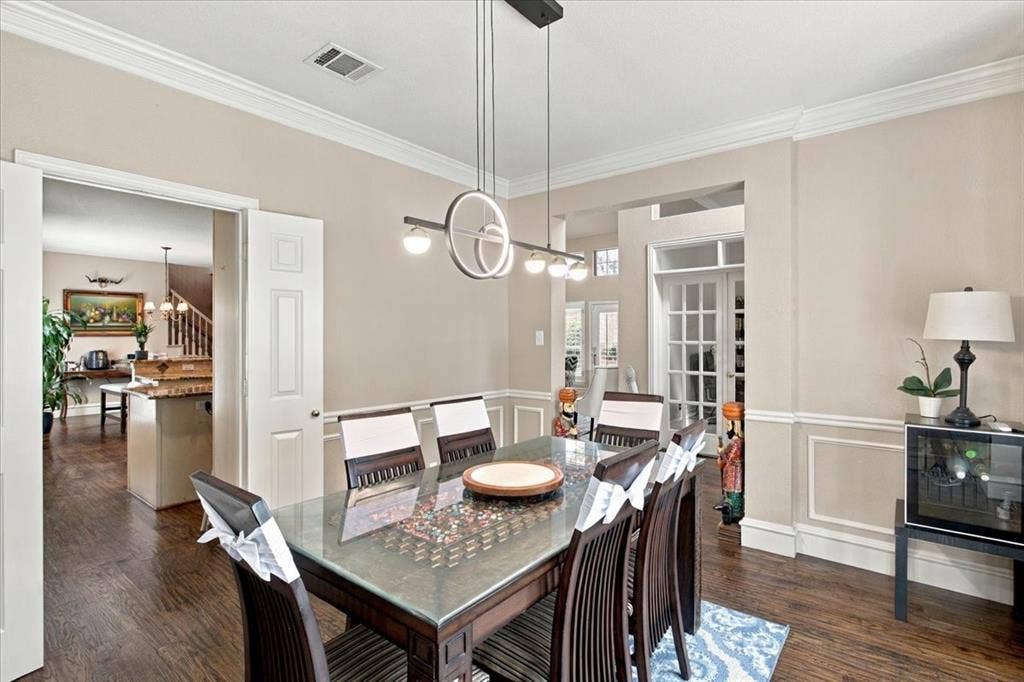 9205 Cedardale Drive, Plano, TX 75025 9205 Cedardale Drive, Plano, TX 75025