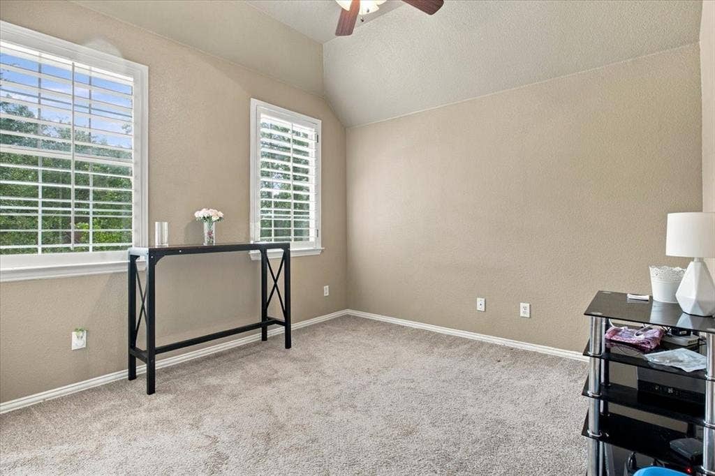9205 Cedardale Drive, Plano, TX 75025 9205 Cedardale Drive, Plano, TX 75025