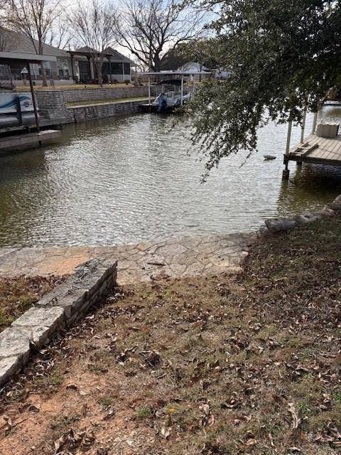 419 Sky Harbour Court, Granbury, TX 76049 Lake front area