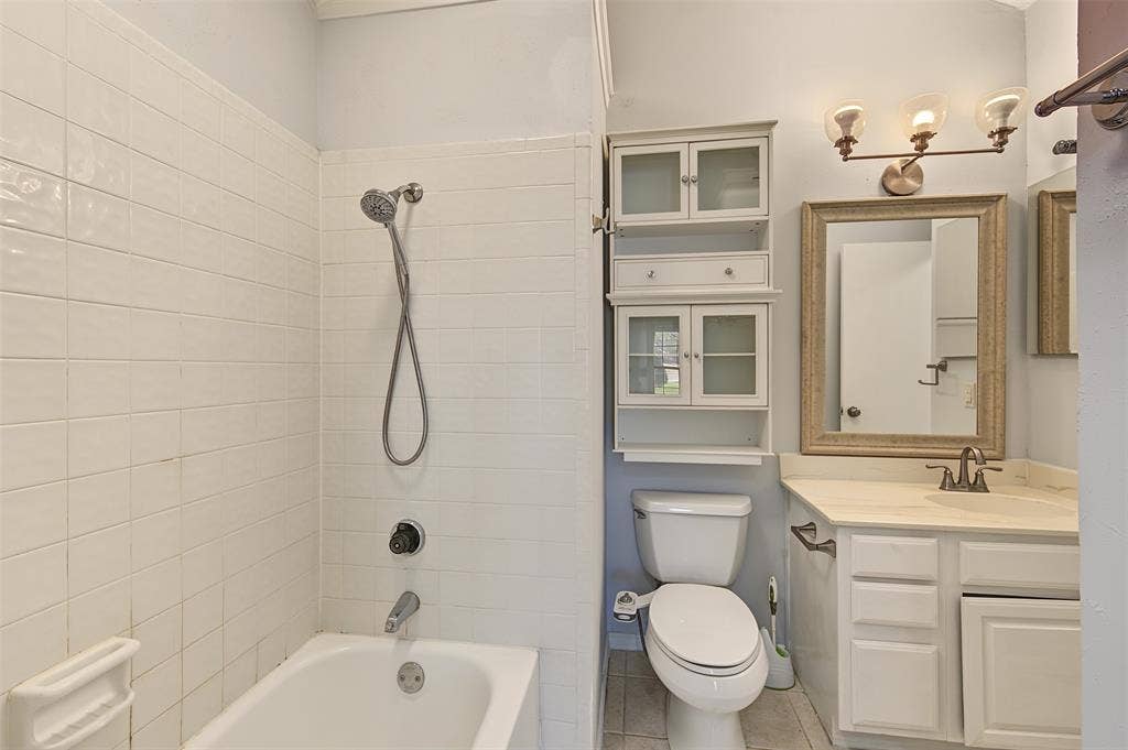2800 Keller Springs Road, #1D, Carrollton, TX 75006 2800 Keller Springs Road, #1D, Carrollton, TX 75006
