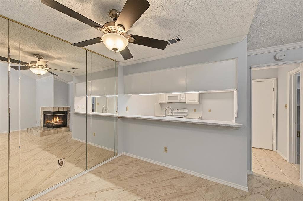 2800 Keller Springs Road, #1D, Carrollton, TX 75006 2800 Keller Springs Road, #1D, Carrollton, TX 75006