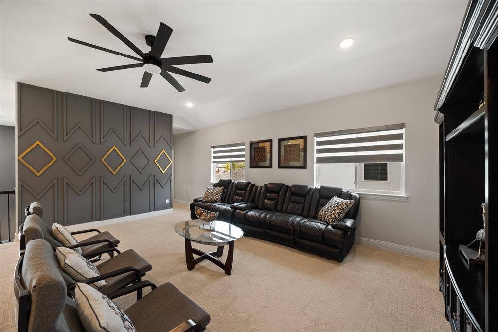 12512 Deer Trail, Frisco, TX 75035 Accent wall featuring geometric paneling and gold-toned square inlays