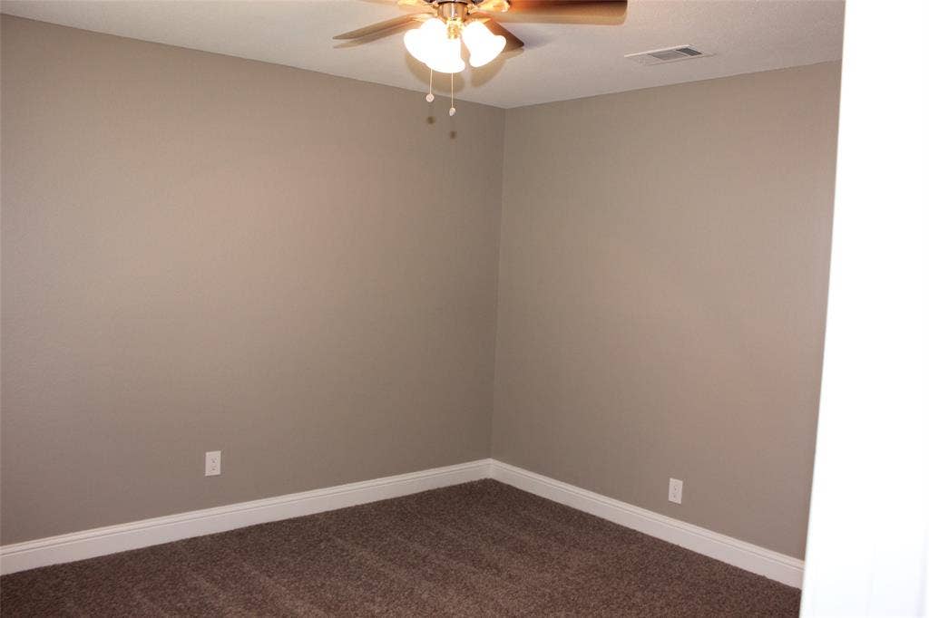824 Shannon Drive, Plano, TX 75025 824 Shannon Drive, Plano, TX 75025