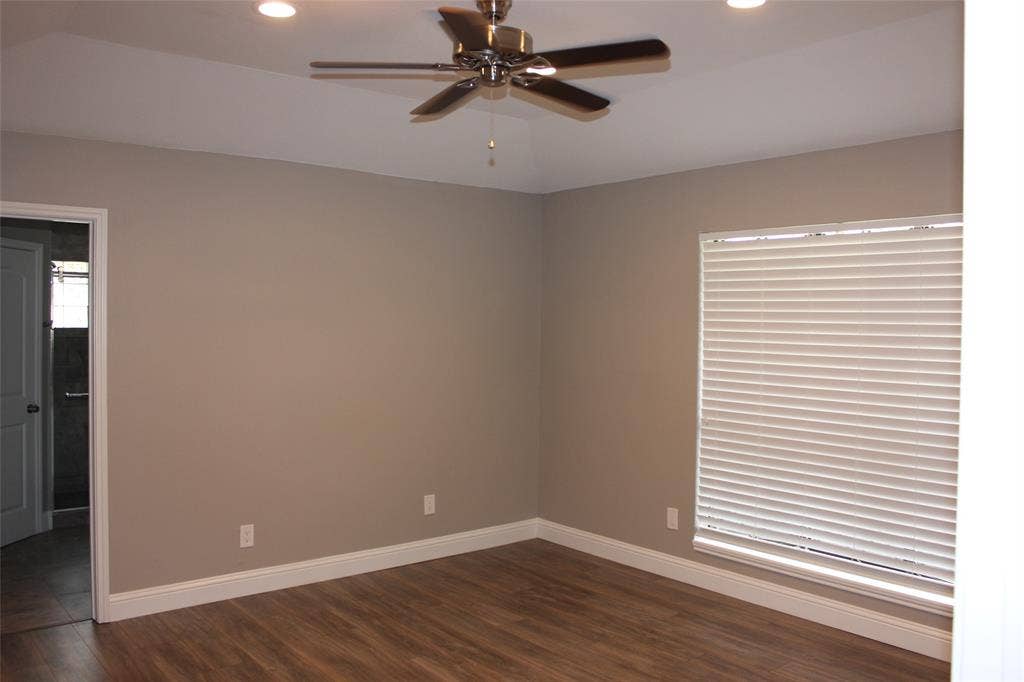 824 Shannon Drive, Plano, TX 75025 824 Shannon Drive, Plano, TX 75025