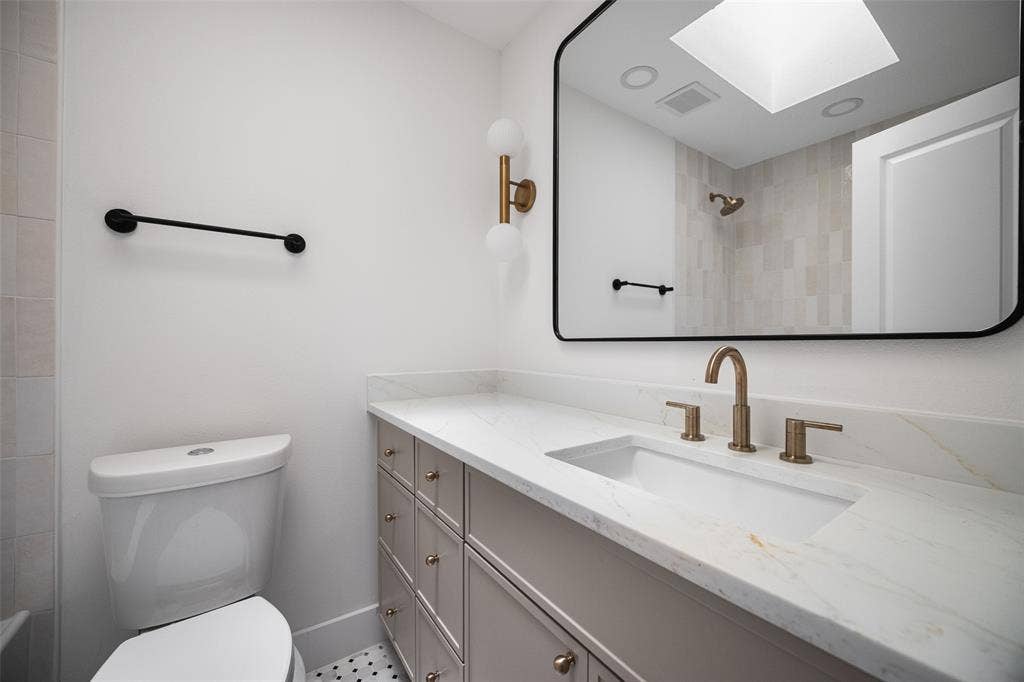 6505 Laurel Valley Road, Dallas, TX 75248 6505 Laurel Valley Road, Dallas, TX 75248