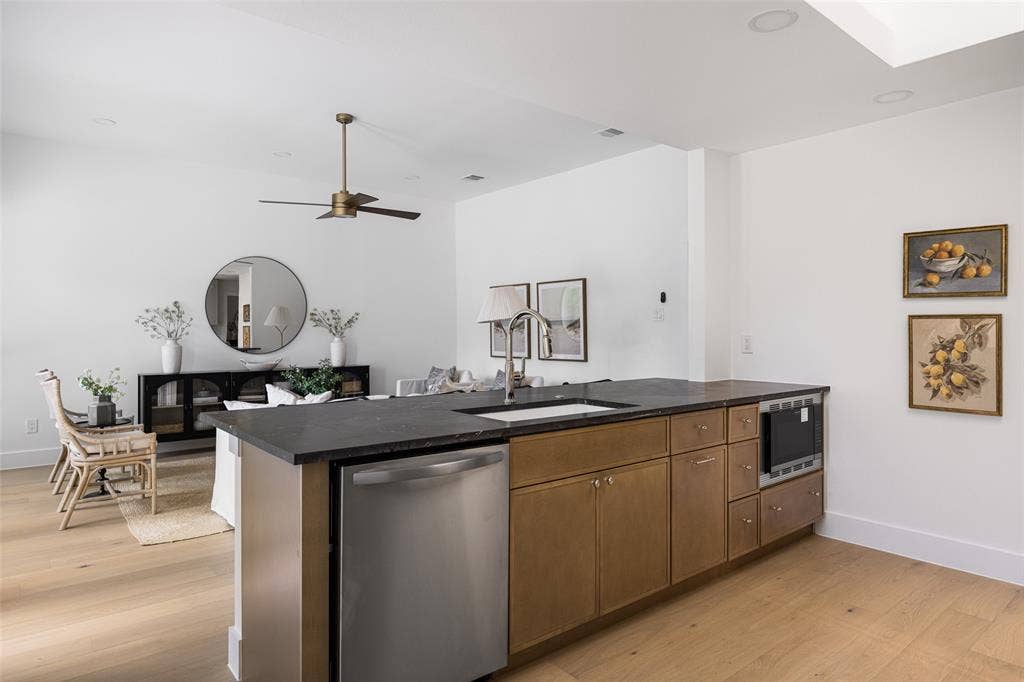 6505 Laurel Valley Road, Dallas, TX 75248 6505 Laurel Valley Road, Dallas, TX 75248