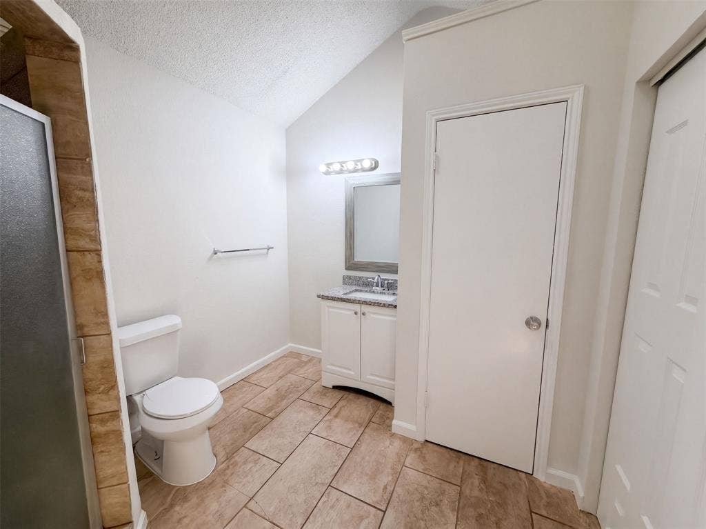 832 Brockden Drive, Mesquite, TX 75149 832 Brockden Drive, Mesquite, TX 75149